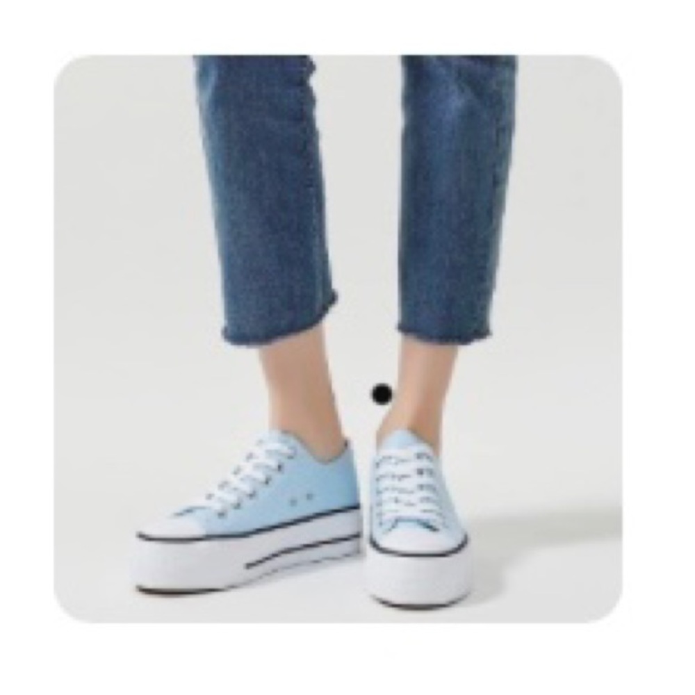 Platform Canvas Low Top Sneakers